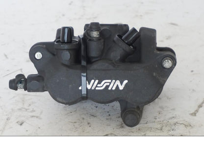 Baksidan på Bromsok från en Honda SH 300 A -2011 scooter.