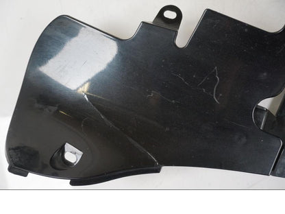 Extrabild2 på Undertail från en Yamaha YZF 1000 R1 -2007 motorcykel.