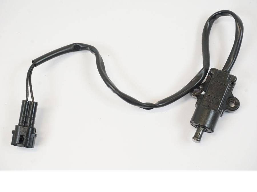 Framsidan på Sidostödsbrytare från en Triumph Trident -2021 motorcykel.