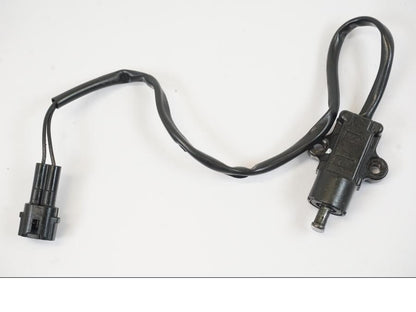 Framsidan på Sidostödsbrytare från en Triumph Trident -2021 motorcykel.