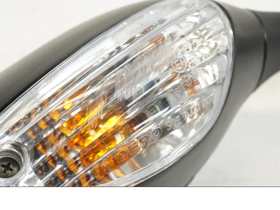 Extrabild2 på Backspegel från en Suzuki GSX-R 1000 -2005 motorcykel.