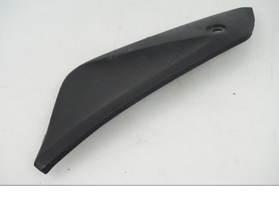 Höger sida på Bensintankskåpa från en Honda CBR 1000 -2005 motorcykel.