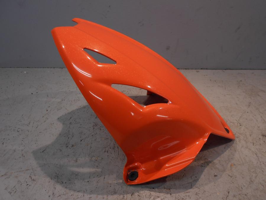 Baksidan på Svingskärm från en Kawasaki ZX-10R -2008 motorcykel.