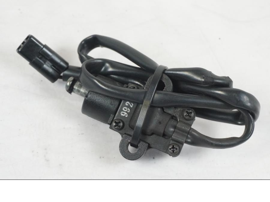 Höger sida på Sidostödsbrytare från en Yamaha MT-09 -2019 motorcykel.