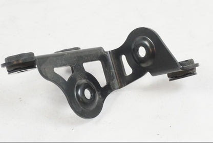 Vänster sida på ABS Låda från en KTM 1290 Super Duke R -2022 motorcykel.