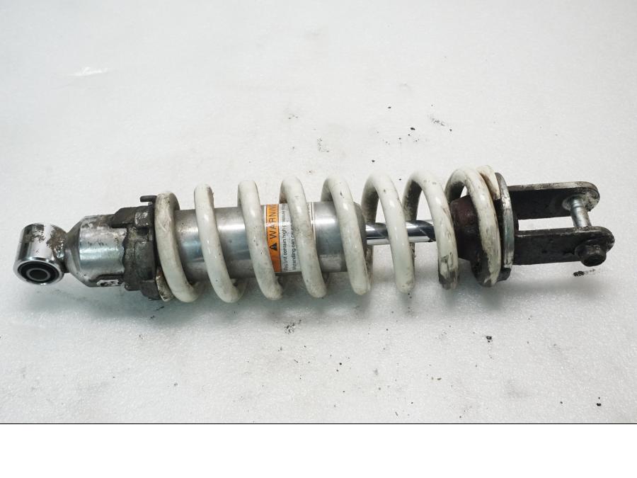 Framsidan på Stötdämpare från en Suzuki SV 650 -2006 motorcykel.