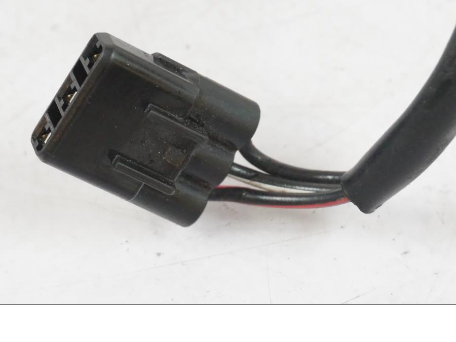 Vänster sida på Hastighetsgivare från en Suzuki GSX-R 600 -2007 motorcykel.