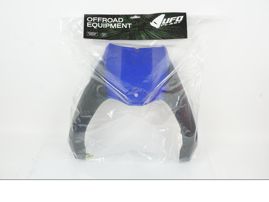 Framsidan på Luftintag från en Yamaha Yz450 F -2018 motorcykel.