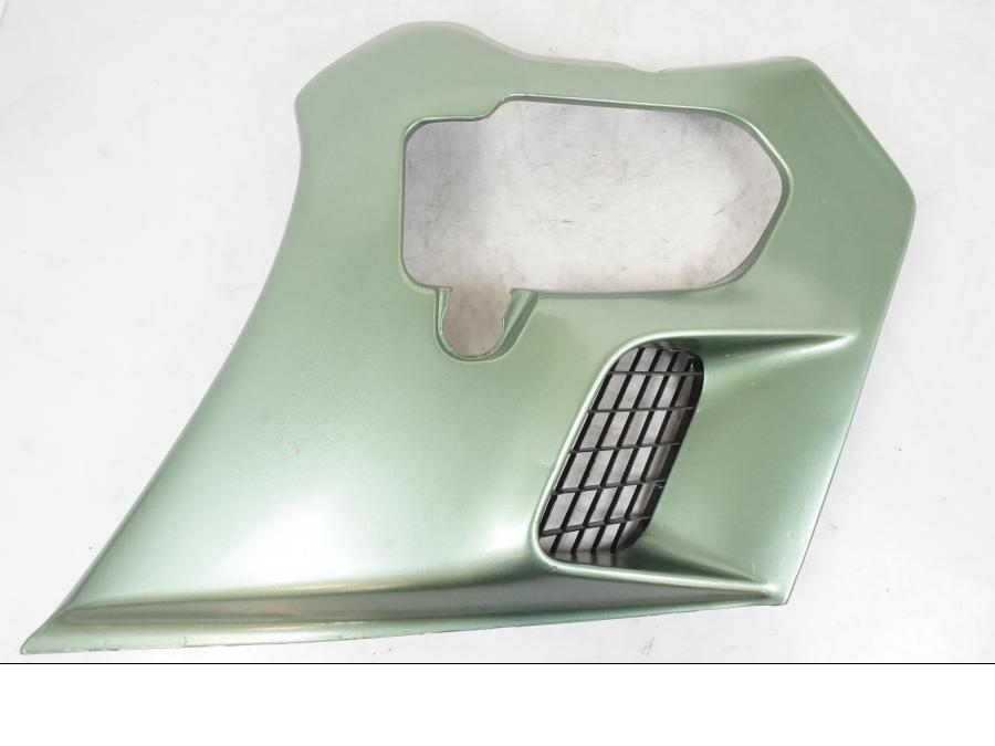 Framsidan på Sidkåpa från en BMW K 1100 LT -1999 motorcykel.