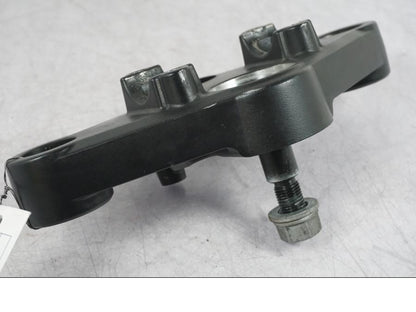 Höger sida på Gaffelkrona från en BMW R 1200 GS -2005 motorcykel.