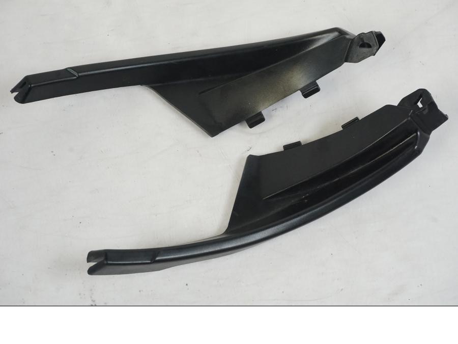 Framsidan på Bensintankskydd från en Yamaha MT-09 -2019 motorcykel.