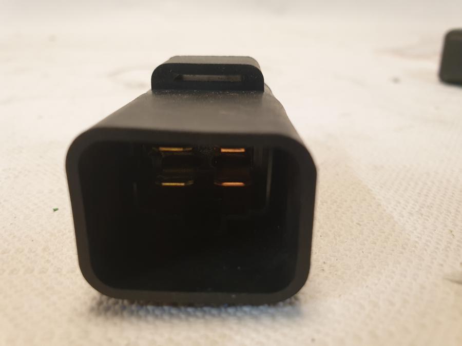 Framsidan på Relä från en Kawasaki Z 125 -2019 motorcykel.