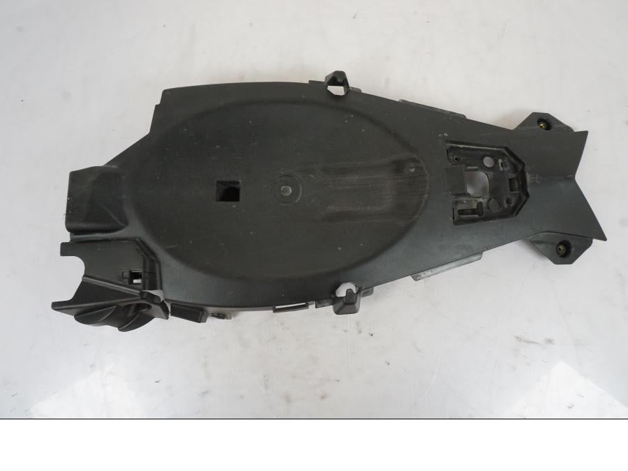 Framsidan på Undertail från en Kawasaki ER-6N -2012 motorcykel.