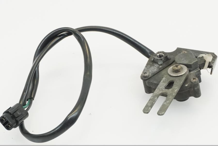 Höger sida på Sidostödsbrytare från en Kawasaki VN 1500 Mean Streak -2003 motorcykel.