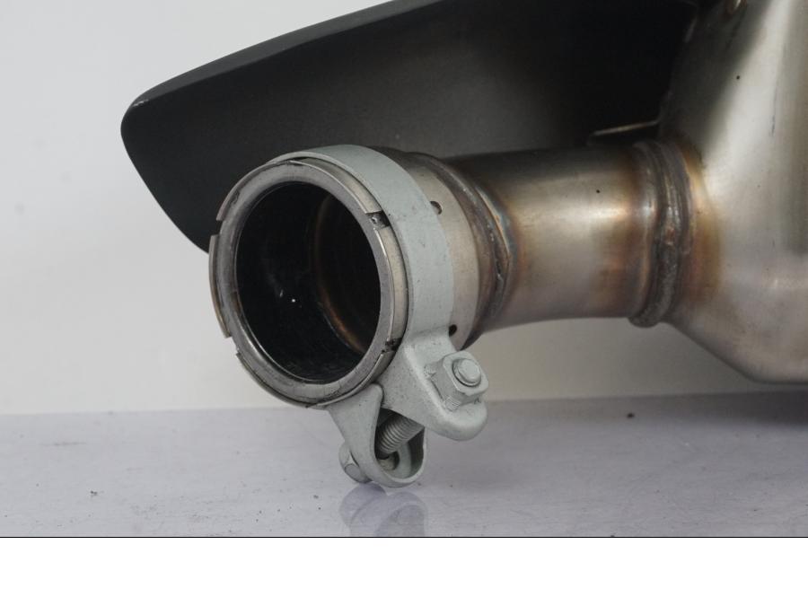 Extrabild1 på Ljuddämpare från en Kawasaki ZX-4R -2024 motorcykel.