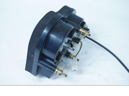 Baksidan på Instrumentpanel från en Ducati 750 SS -1995 motorcykel.