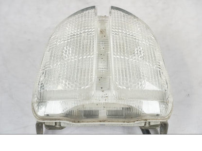 Vänster sida på Baklampa från en Suzuki GSX-R 750 -2006 motorcykel.