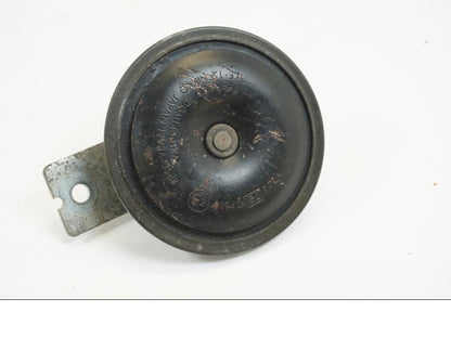 Framsidan på Signalhorn / Tuta från en Yamaha YZF R6 -1999 motorcykel.