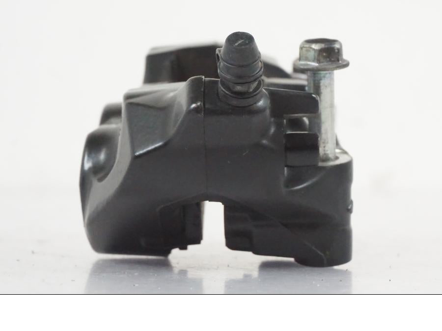 Vänster sida på Bromsok från en KTM 390 Adventure -2021 motorcykel.