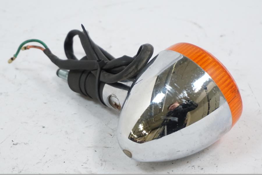 Baksidan på Blinkers från en Honda VT 600 C -1995 motorcykel.