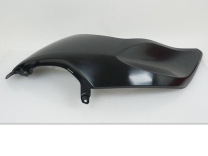 Höger sida på Sidkåpa från en BMW K 1200 R -2005 motorcykel.