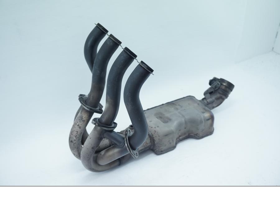 Framsidan på Grenrör från en Kawasaki ZX-6R -2007 motorcykel.