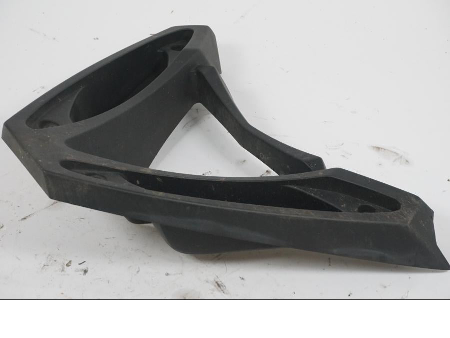 Baksidan på Trekanten från en Yamaha XJ 6 -2011 motorcykel.