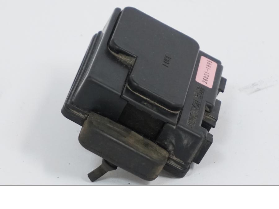 Vänster sida på Säkringsbox från en Kawasaki VN 1500 -2002 motorcykel.