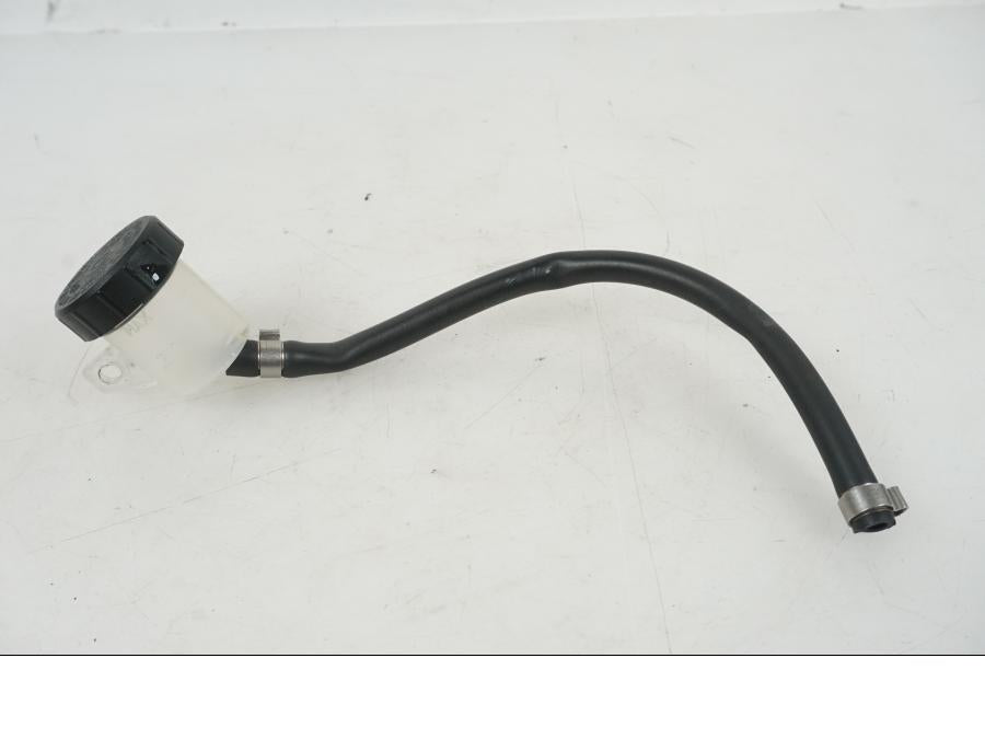 Framsidan på Bromsvätskebehållare från en BMW F 750 GS -2019 motorcykel.