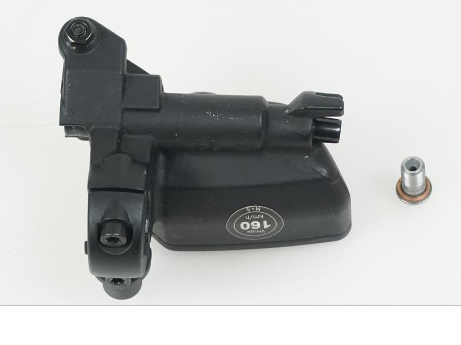 Vänster sida på Bromshuvudcylinder från en BMW R NineT -2022 motorcykel.