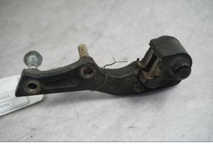 Höger sida på Bromsoksfäste från en Honda XRV 750 -1994 motorcykel.