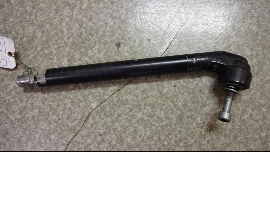 Framsidan på Styre från en BMW R 1150 RS -2002 motorcykel.