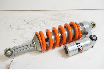 Framsidan på Stötdämpare från en KTM 990 Super Duke R -2010 motorcykel.