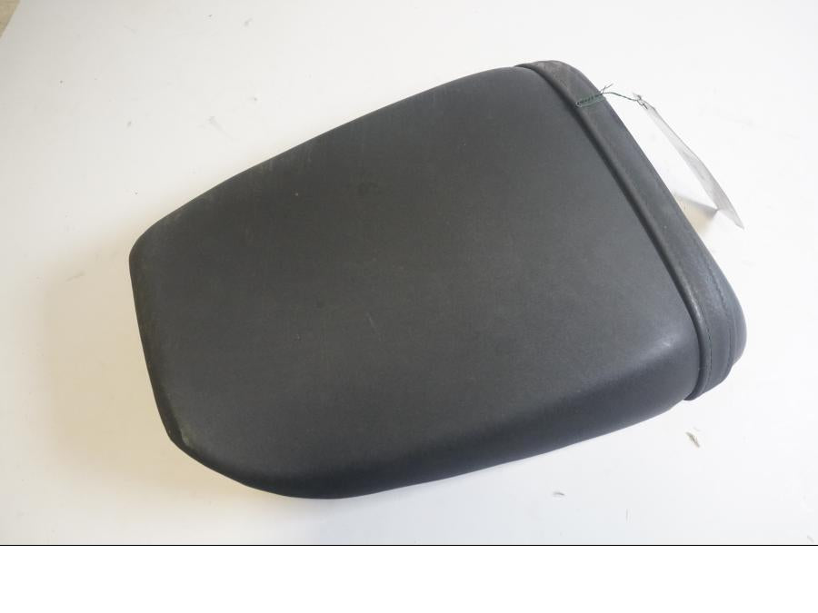 Framsidan på Sadel från en Kawasaki ZXR 400 -1992 motorcykel.