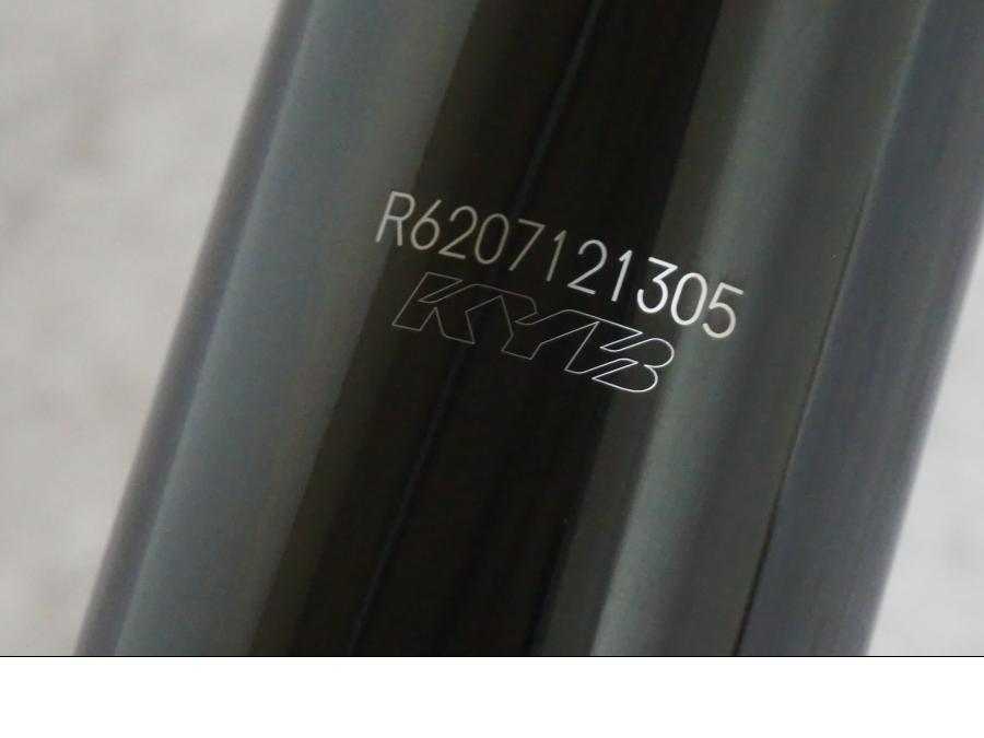 Extrabild2 på Gaffelben från en Kawasaki ZX-10R -2008 motorcykel.