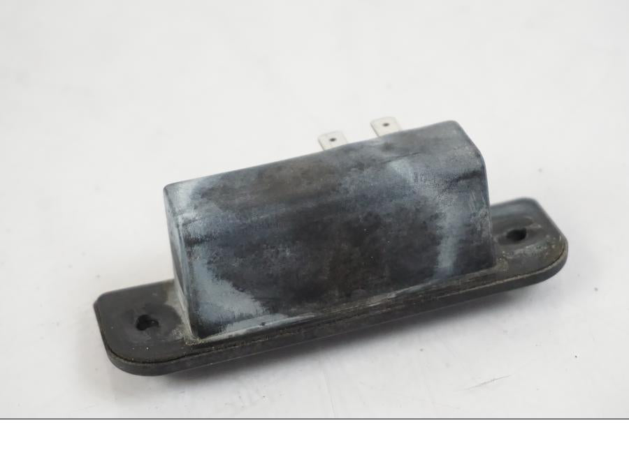 Vänster sida på Skyltbelysning från en BMW F 650 CS -2002 motorcykel.