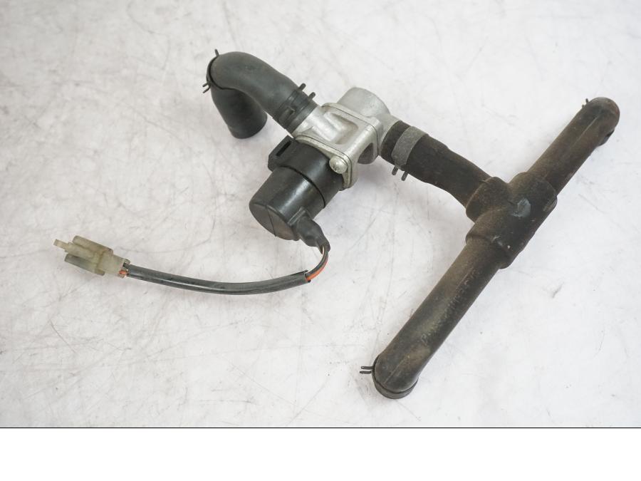 Extrabild4 på Second Air från en Triumph Tiger -2009 motorcykel.