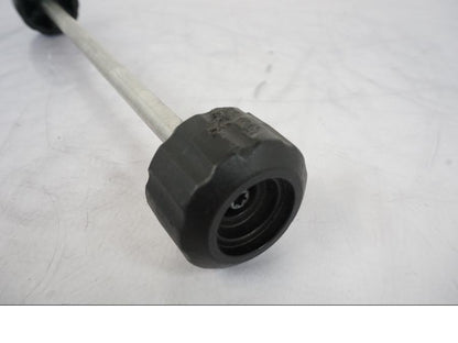 Höger sida på Kraschpuckar från en KTM 790 Duke -2019 motorcykel.