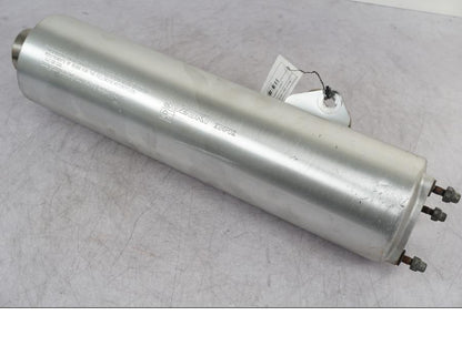 Framsidan på Ljuddämpare från en Suzuki GSX 1300 RX -1999 motorcykel.