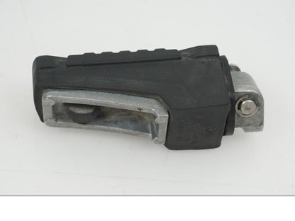 Baksidan på Fotpinne från en BMW R 1250 GS -2017 motorcykel.