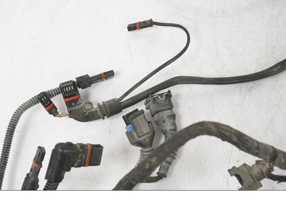 Snett uppifrån på Kabelstam från en BMW R 1200 GS -2005 motorcykel.