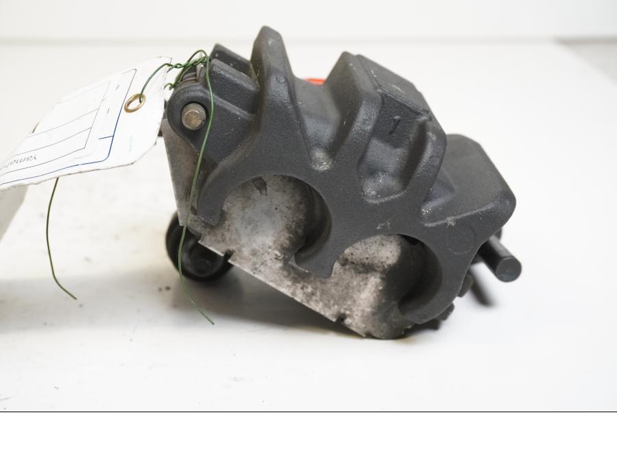 Baksidan på Bromsok från en Yamaha MT-01 -2005 motorcykel.