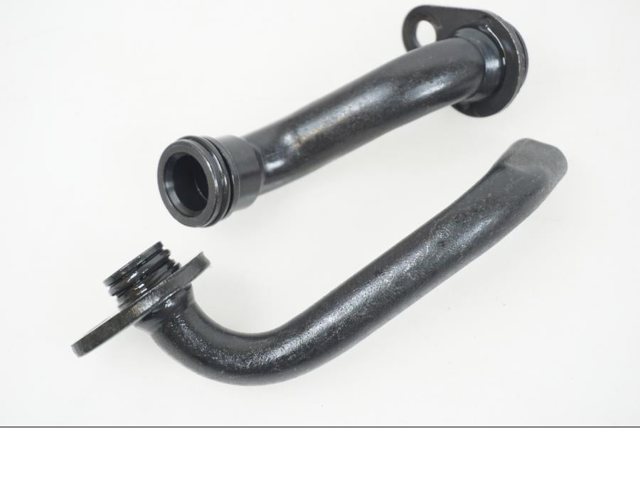 Vänster sida på Oljepump från en BMW F 850 GS -2019 motorcykel.