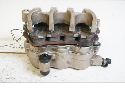 Höger sida på Bromsok från en Honda VFR 800 -2008 motorcykel.