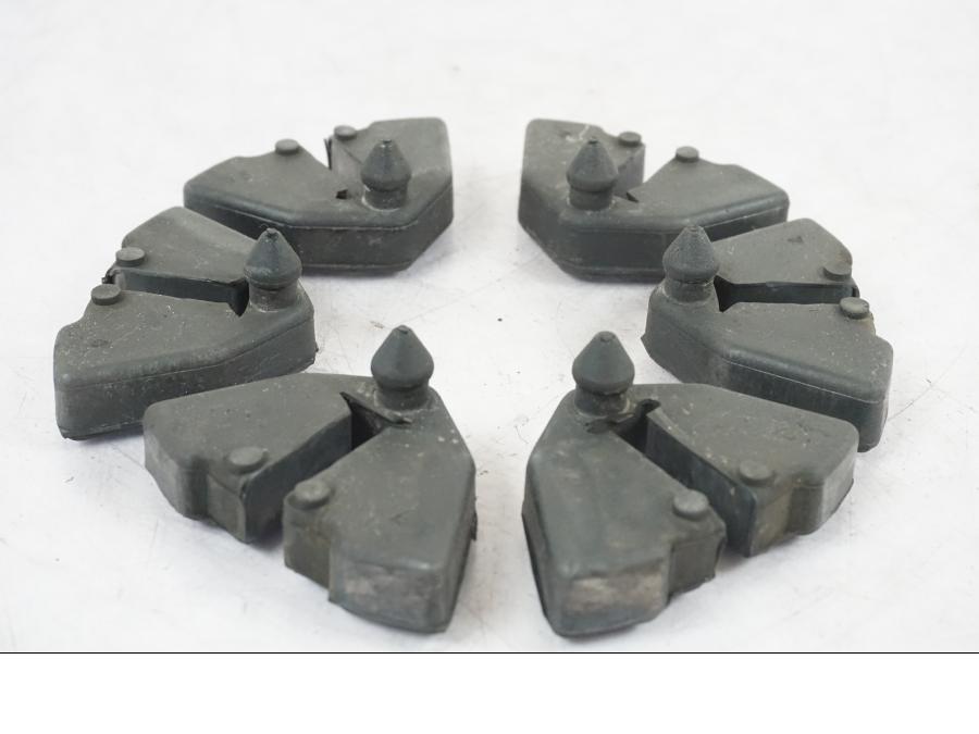 Baksidan på Ryckutjämnare från en Suzuki GSX 550 EF -1985 motorcykel.