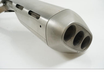 Vänster sida på Ljuddämpare från en BMW K 1600 -2015 motorcykel.