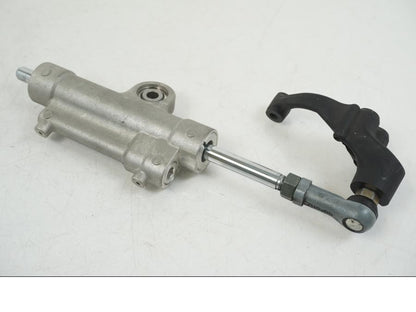 Vänster sida på Styrdämpare från en Yamaha YZF 1000 R1 -2006 motorcykel.