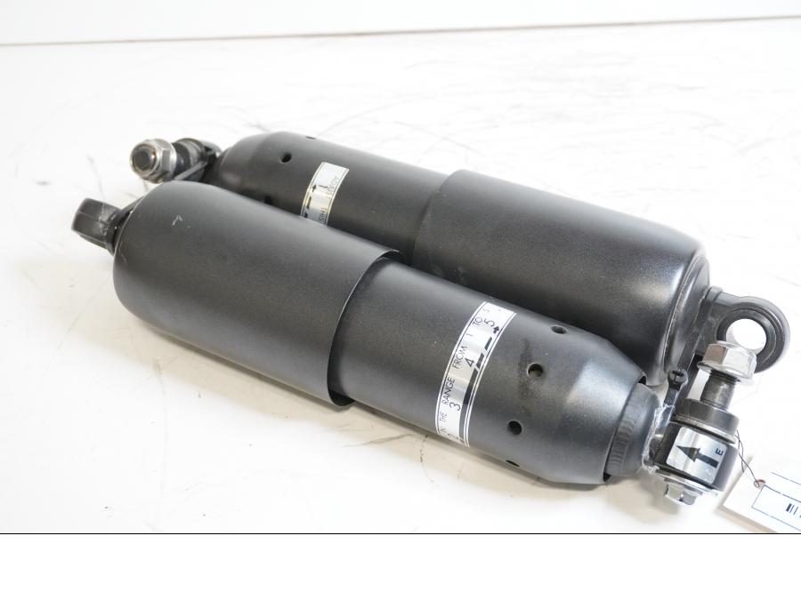 Framsidan på Stötdämpare från en Honda CTX 1300 -2014 motorcykel.