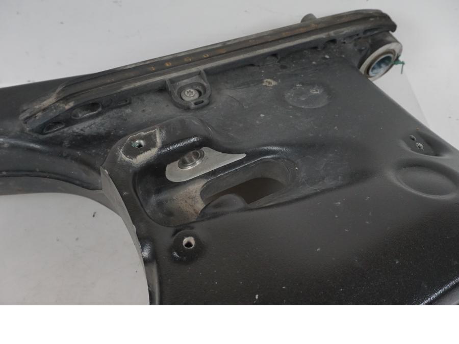 Snett uppifrån på Sving från en BMW F 750 GS -2019 motorcykel.