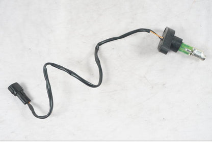 Framsidan på Bensintankgivare från en KTM 690 Duke -2015 motorcykel.